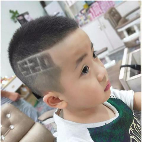 PS6掌机全新预测定价曝光：600美元直逼PS5！