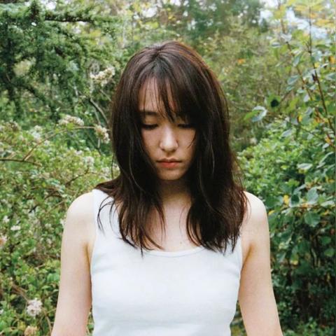 22岁日本新女偶像神似新垣结衣走红 网友：比AI还美