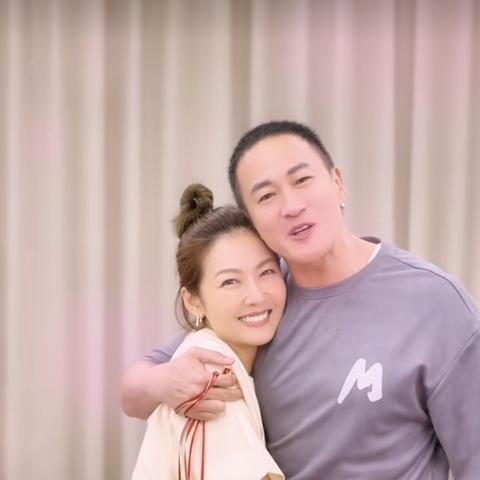 何润东与妻子曾长达16年的异地恋：每年见面不到俩月