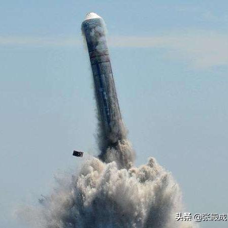巨浪-2潜射弹道导弹到底有多强？性能、部署及鲜为人知的战略威慑细节