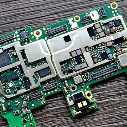 内存价格暴涨前华为提前囤货：手机不涨价 稳做最大赢家