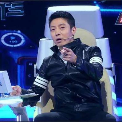 铁甲小宝游戏怎么玩？怀旧党必藏的机甲养成、隐藏道具与BOSS通关全攻略