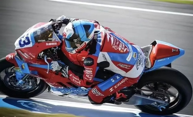 国产摩托创造历史！张雪机车碾压杜卡迪、雅马哈 拿下WSBK分站赛冠军