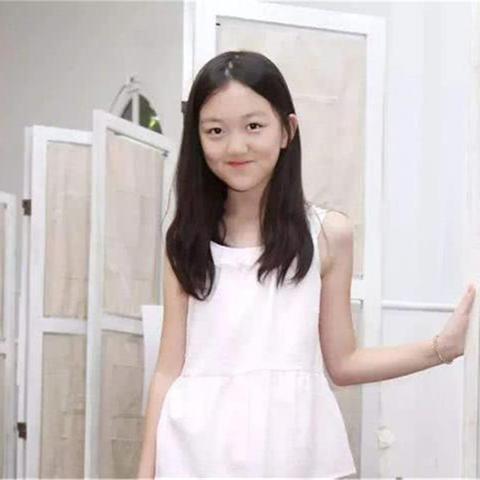 王菲女儿兔唇属于哪类？揭秘唇腭裂分型+家长最关心的修复/护理全攻略