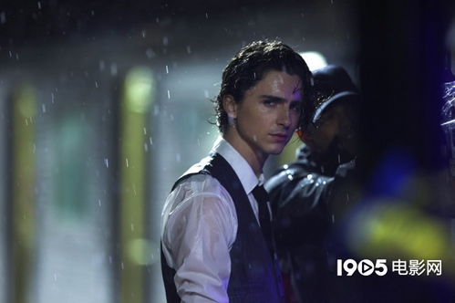 单依纯李白现场双马尾猫娘动态图，这波造型氛围感拉满！