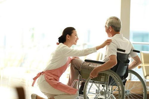 对不起妻子！蔡磊透露身体近况：四人搀扶也无法迈步