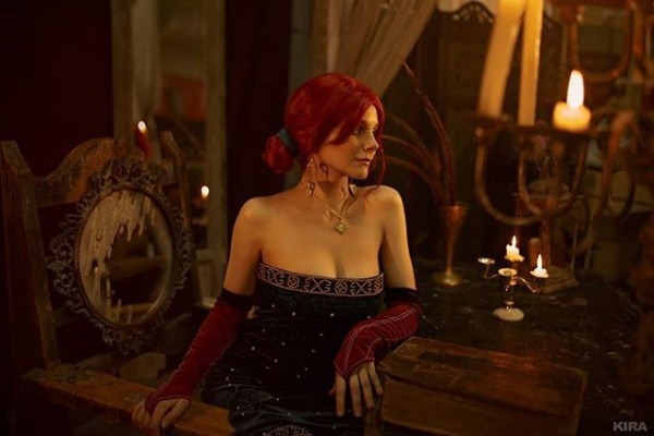 玩家向《红色沙漠》致敬：里面的美女身材丰腴火辣