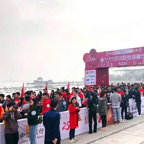 情侣对对碰怎么玩不翻车？全类型拆解+场景化玩法攻略，秒拉感情浓度