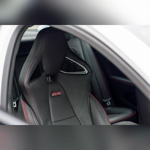 IGN8分力荐国产人体工学椅！次世代级别 能加热能制冷