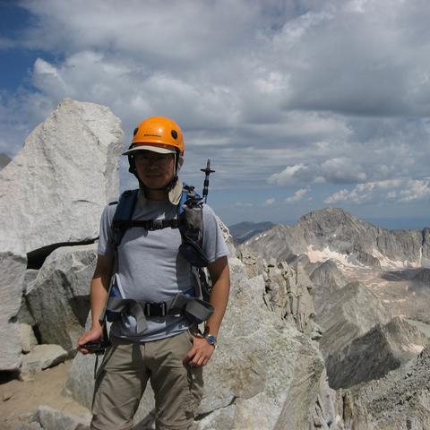 好评合作登山游戏《PEAK》更新上线 自动存储功能实装