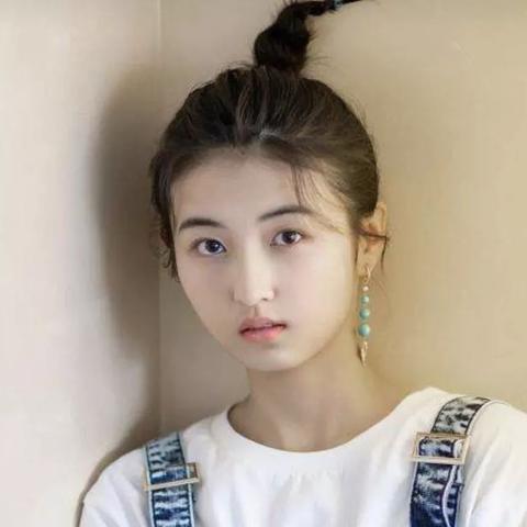 曾轶可，从快女争议到小众顶流，她的音乐到底击中了谁？