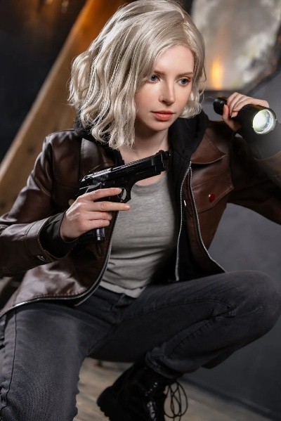 《生化危机9》女主格蕾丝是00后 玩家感慨比我年轻