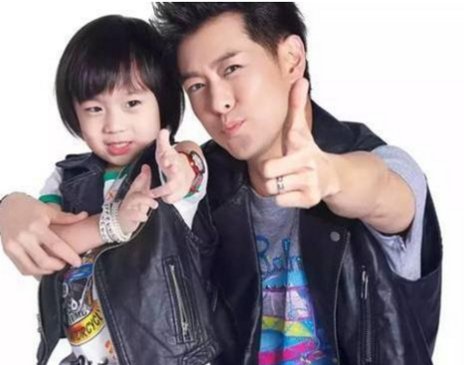 林志颖儿子字辈式取名藏门道！普通家庭如何复刻明星级家族风中文名？