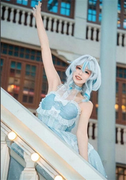 coser歪歪凭啥圈粉百万？新手也能复制的沉浸式cos全流程指南